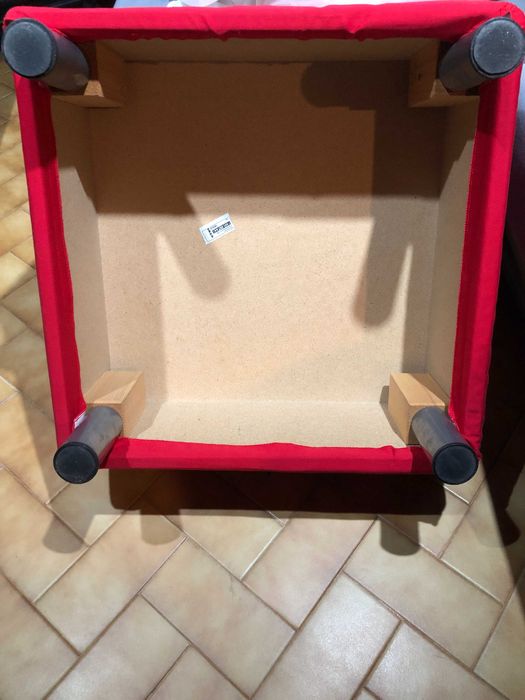 Pufe IKEA Original – Conforto e Estilo! Usado, mas IMPECÁVEL!