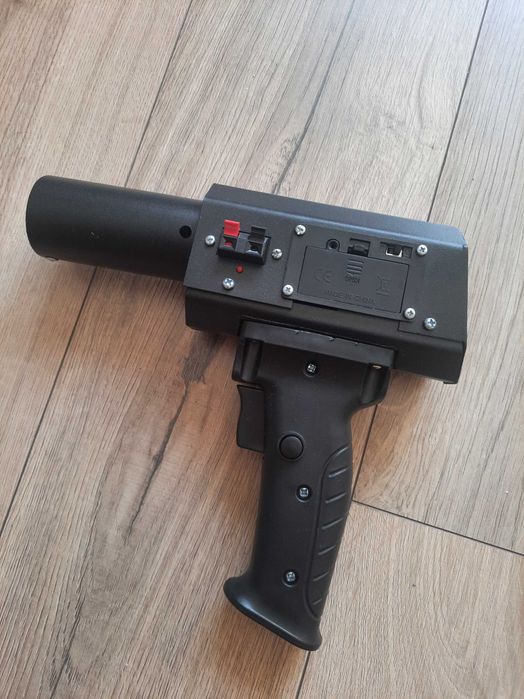 Pistolet do odpalania fontann scenicznych – profesjonalny iskrownik