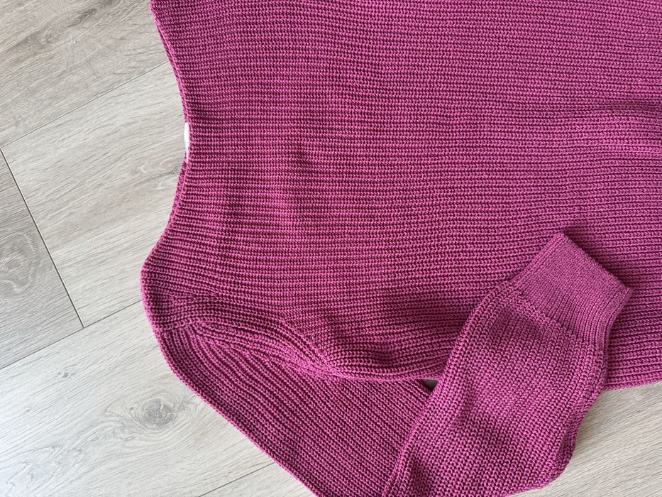 Малиновий светр кофта zara M