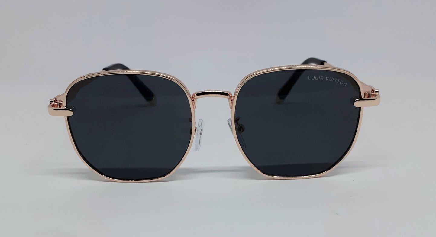 Louis Vuitton стильные унисекс солнцезащитные очки черные с золотом