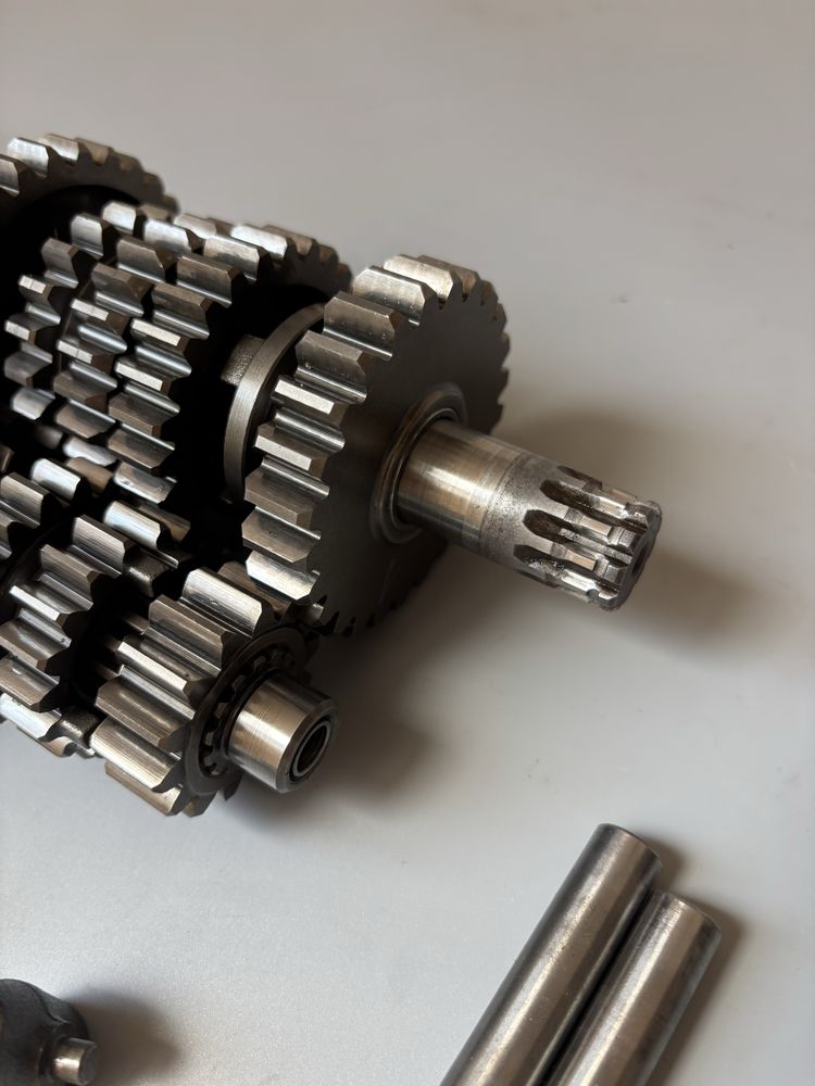 Skrzynia Biegów KAWASAKI KXF250 R 04-08 RMZ 250 R 04-06