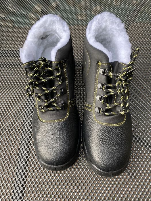 Sprzedam buty zimowe robocze