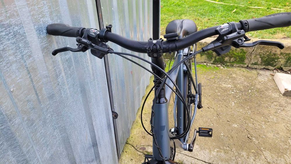 CUBE trekking trekkingowy rower aluminiowy używany 28 cali