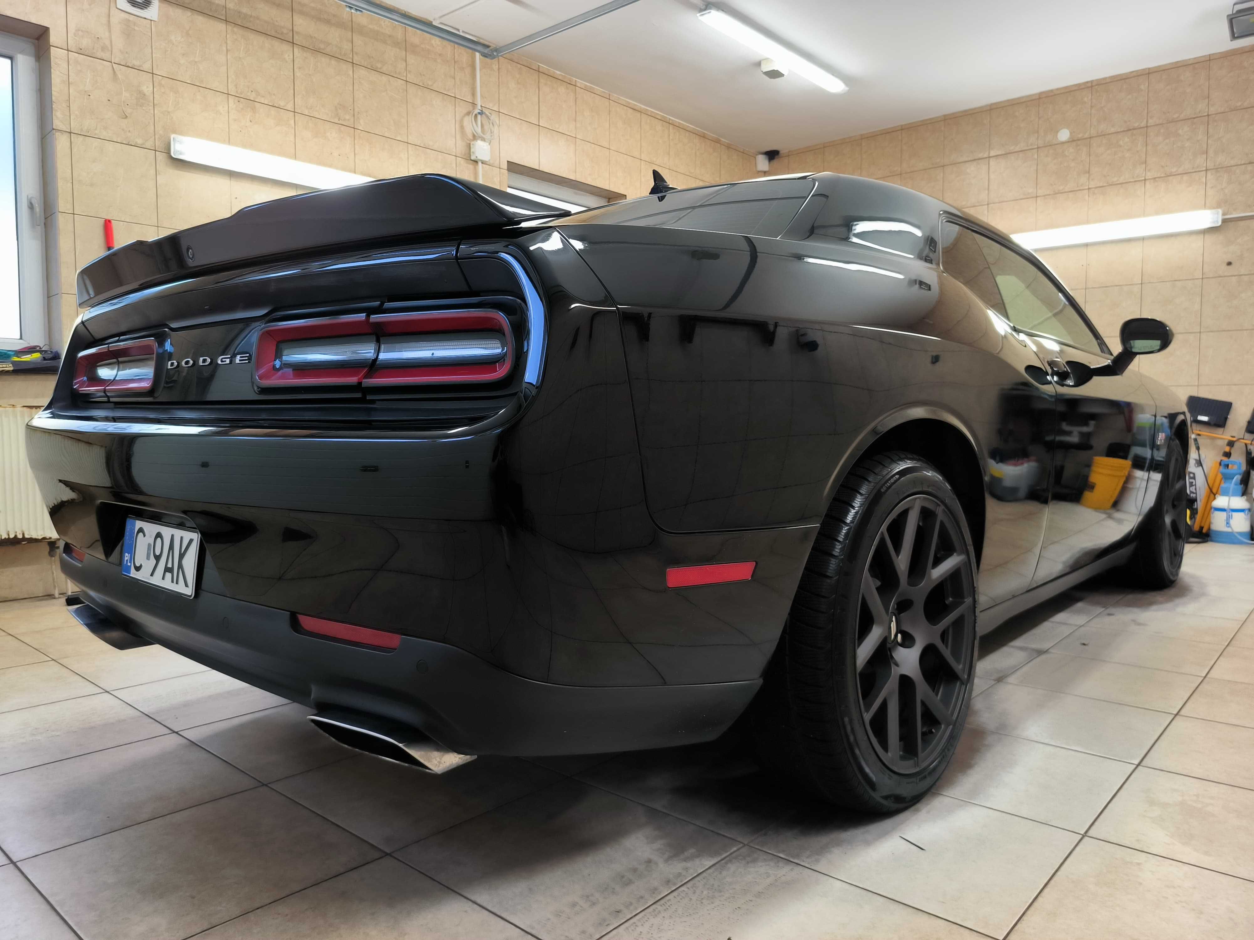 2016 Dodge Challenger RT Plus