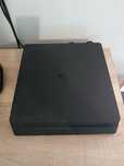 Ps 4 slim + 2 pady + ładowarka