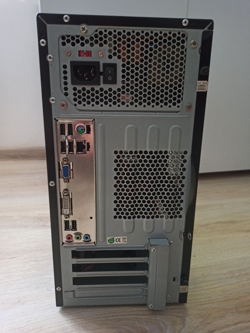 Komputer + monitor i5-2500 3,3Ghz 8GB Ram dysk SSD 240GB stacjonarny P