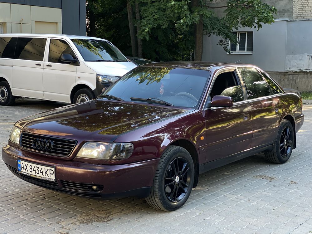 Audi A6c4 2.6 г/б