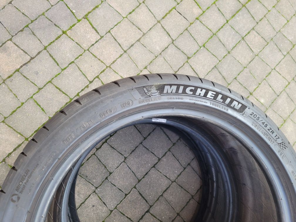 Opony Lato 2 Sztuki MICHELIN PILOT SPORT 4 205/45 R17 6.5 mm Dot 20