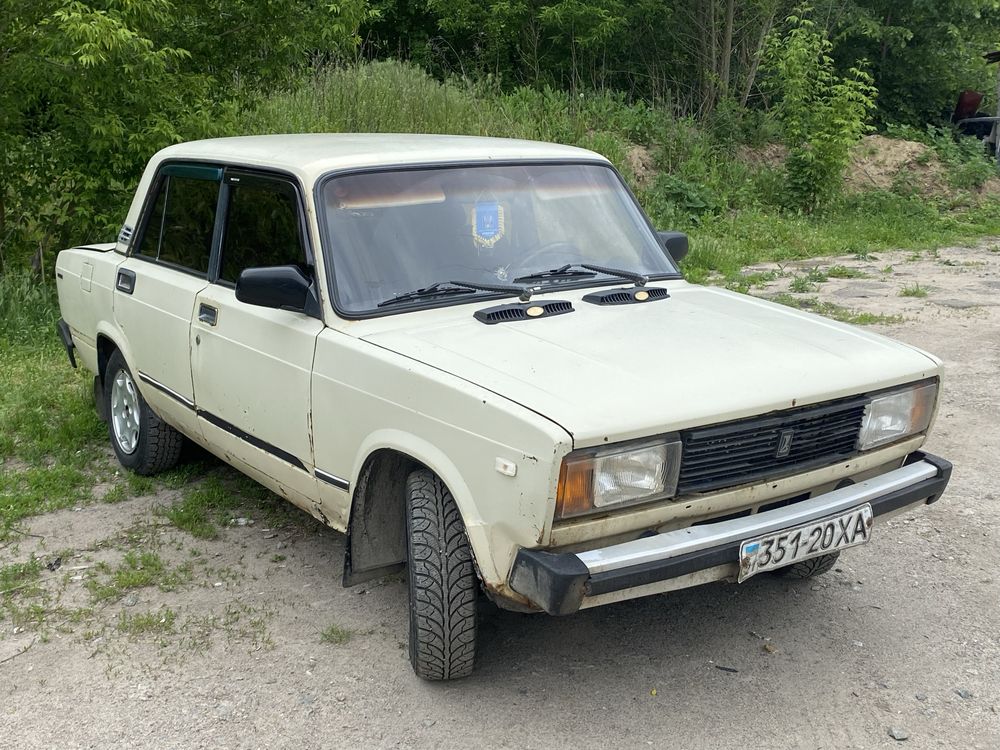 Продам ваз 2105 в доброму стані