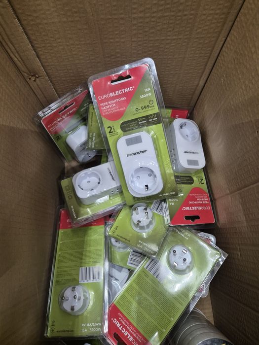 Реле контролю напруги Euroelectric  відсікач 16A