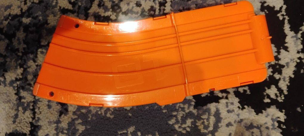 NERF stryfe + magazynek 10 strzałów niebieski