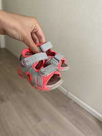 Детский босоножки сандали 18 размер