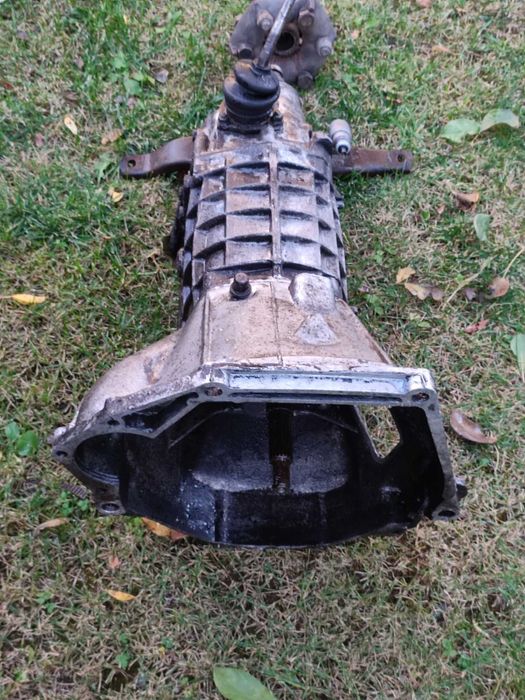 , Двигун,головка блоку,колінвал,коробка