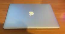 Macbook Pro 2015 15.6 дюймів 16 ГБ 512 SSD Дві відеокарти