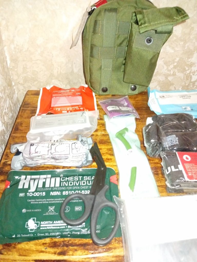 Аптечка тактична з турнікетом