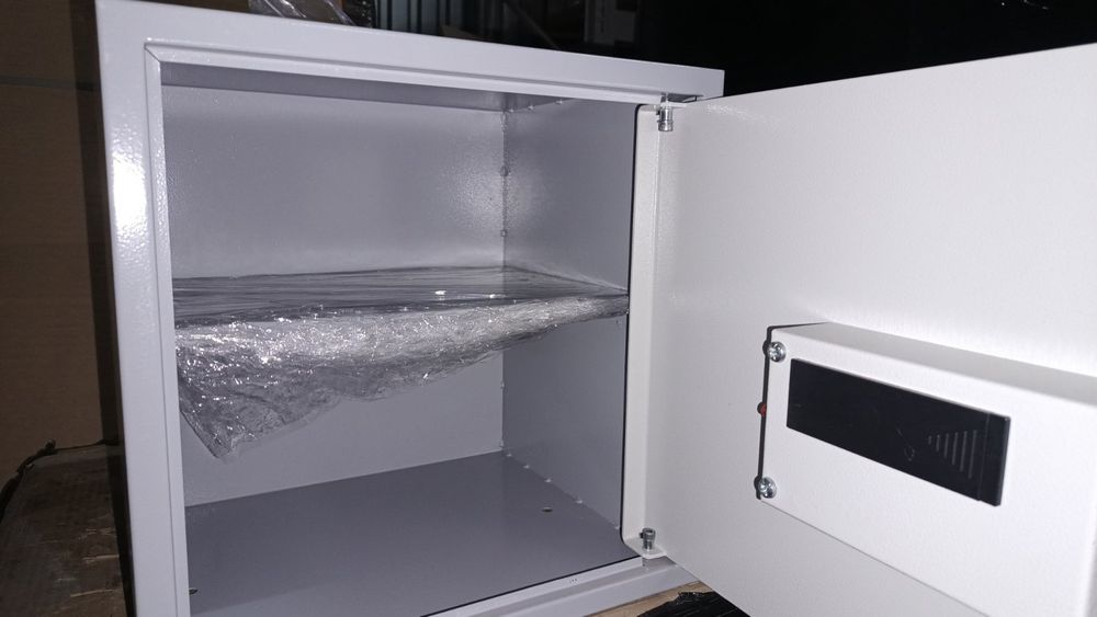 Сейф для офісу/дому з електронним замком (400х400х356мм)