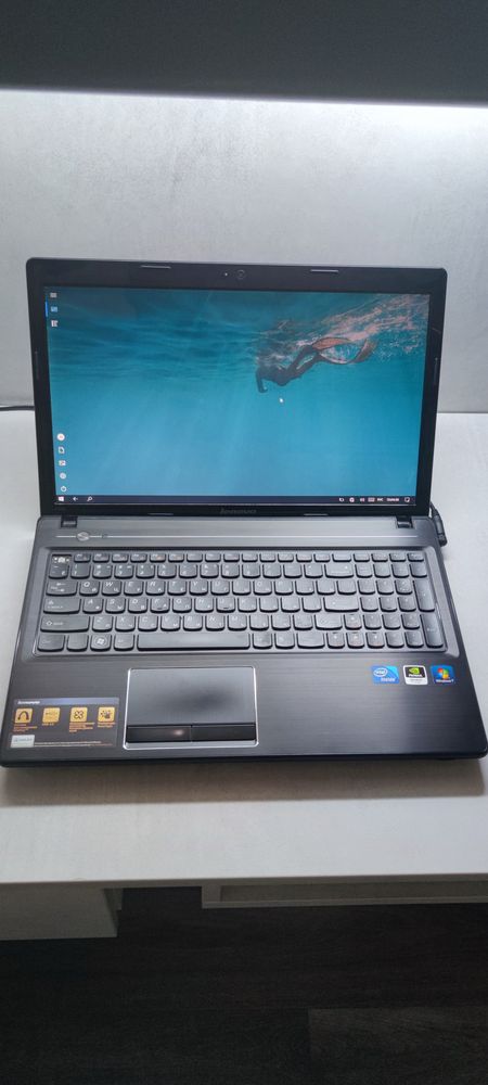 Ноутбук Lenovo для навчання та роботи — 2000 грн