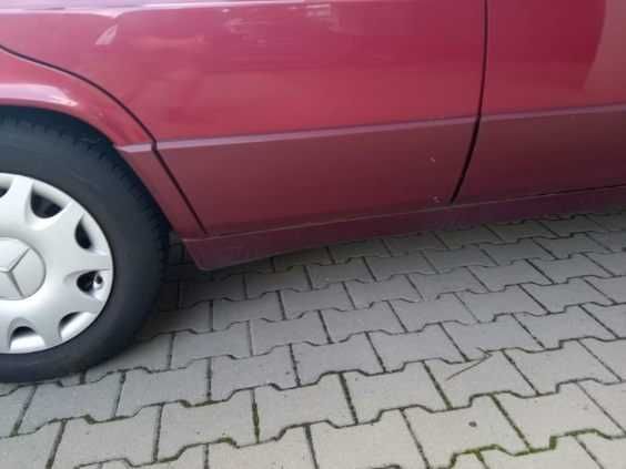 Sprzedam Mercedesa 190 E