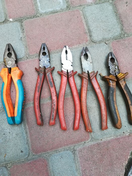 Продам плоскогубцы, Б/у