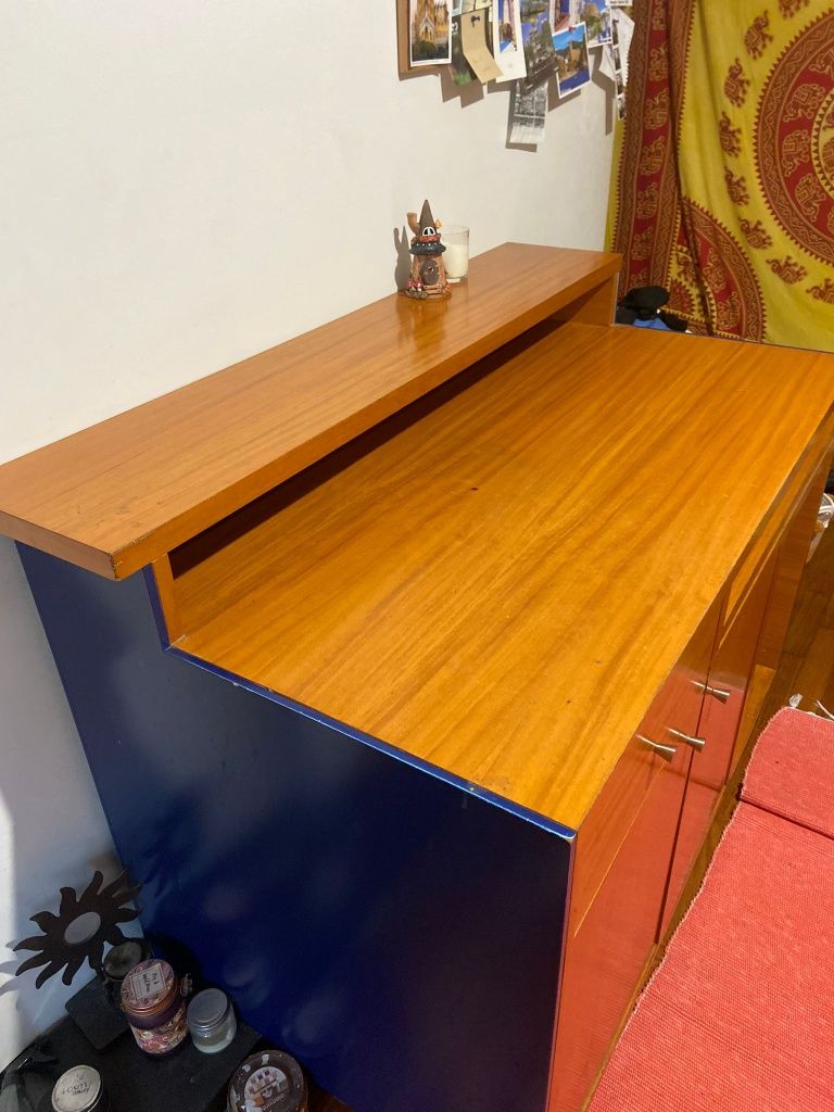 Secretaria muito prática