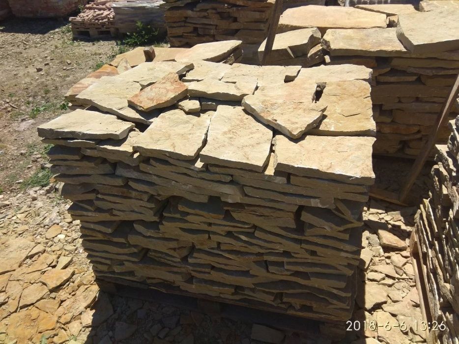 Цемент гуртові ціни цегла ,кольца на септик пісок щебінь гранітний .