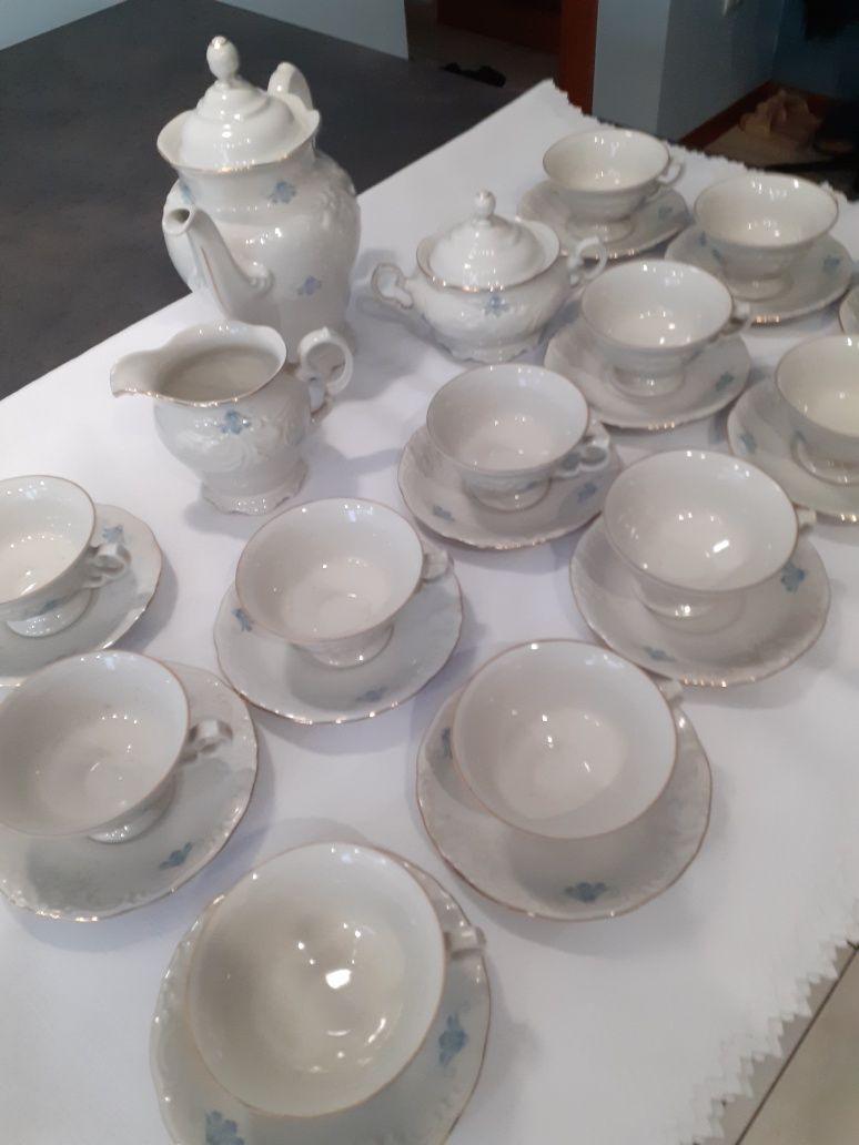 Serwis kawowy porcelana Walbrzych.