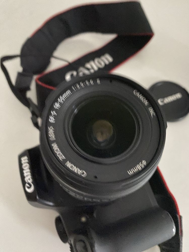 Vendo/troco CANON EOS 1000D 2 Objetivas