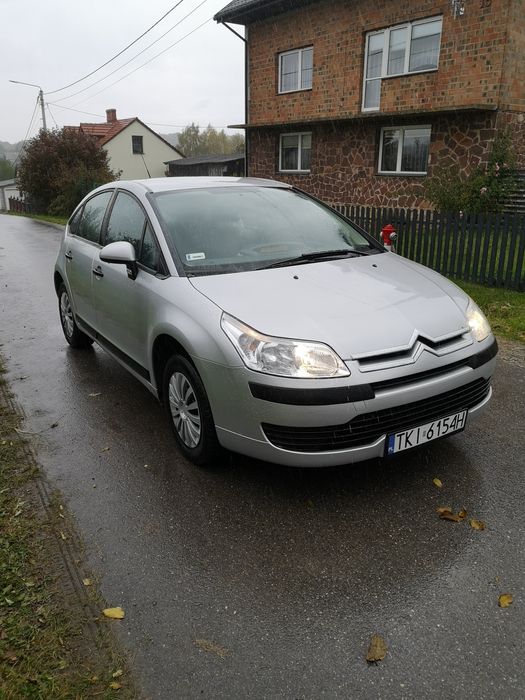 Citroen C4 1.4 88 km oryginalny lakier doinwestowany wart zakupu