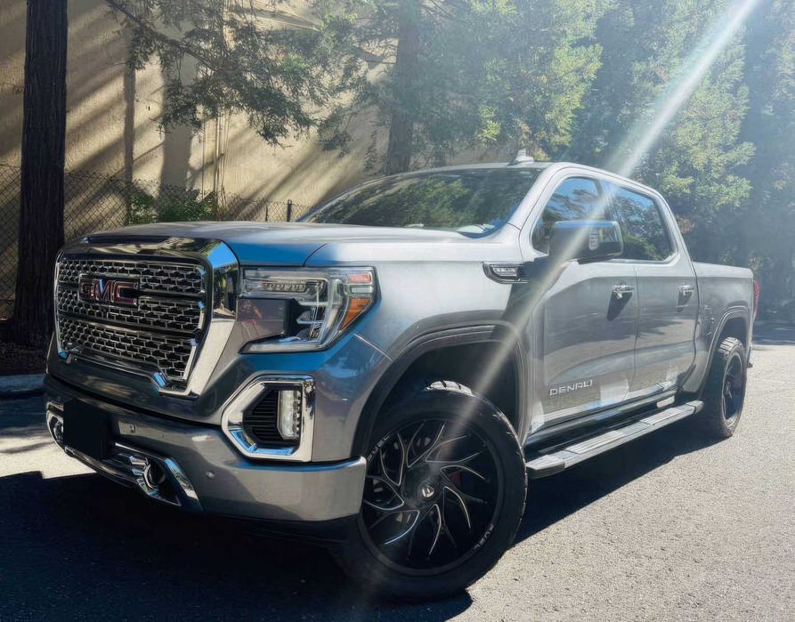 GMC Sierra 1500 Denali      2019