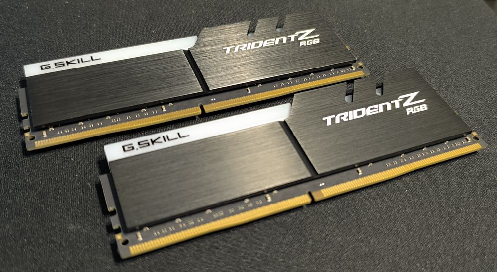 Pamięć RAM G.SKILL TridentZ RGB 2x16gb 3600mhz cl18 DDR4