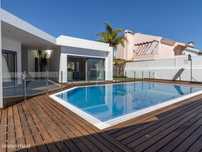 Moradia térrea com piscina salgada aquecida - Marisol