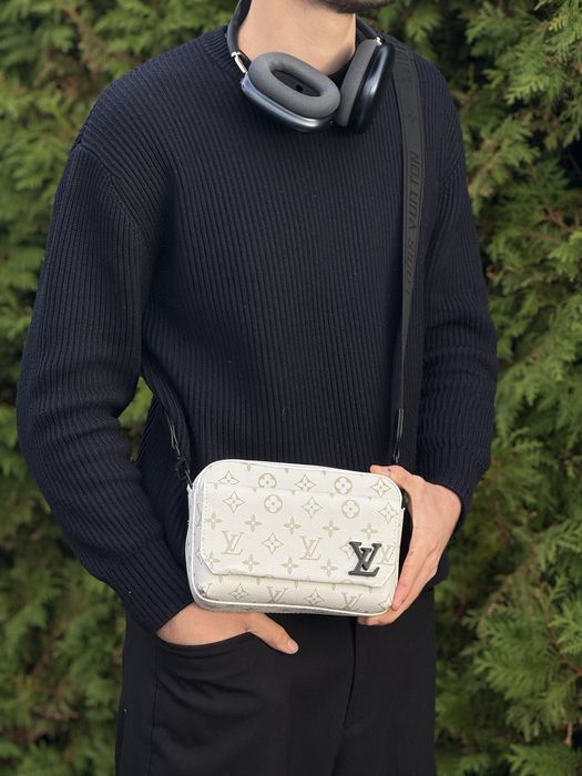 Сумка Louis Vuitton белая мужская черная барсетка LV шкіряна Луи Витон