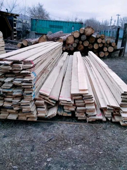 Продаж пиломатеріалу стропил дошки бруса сосни