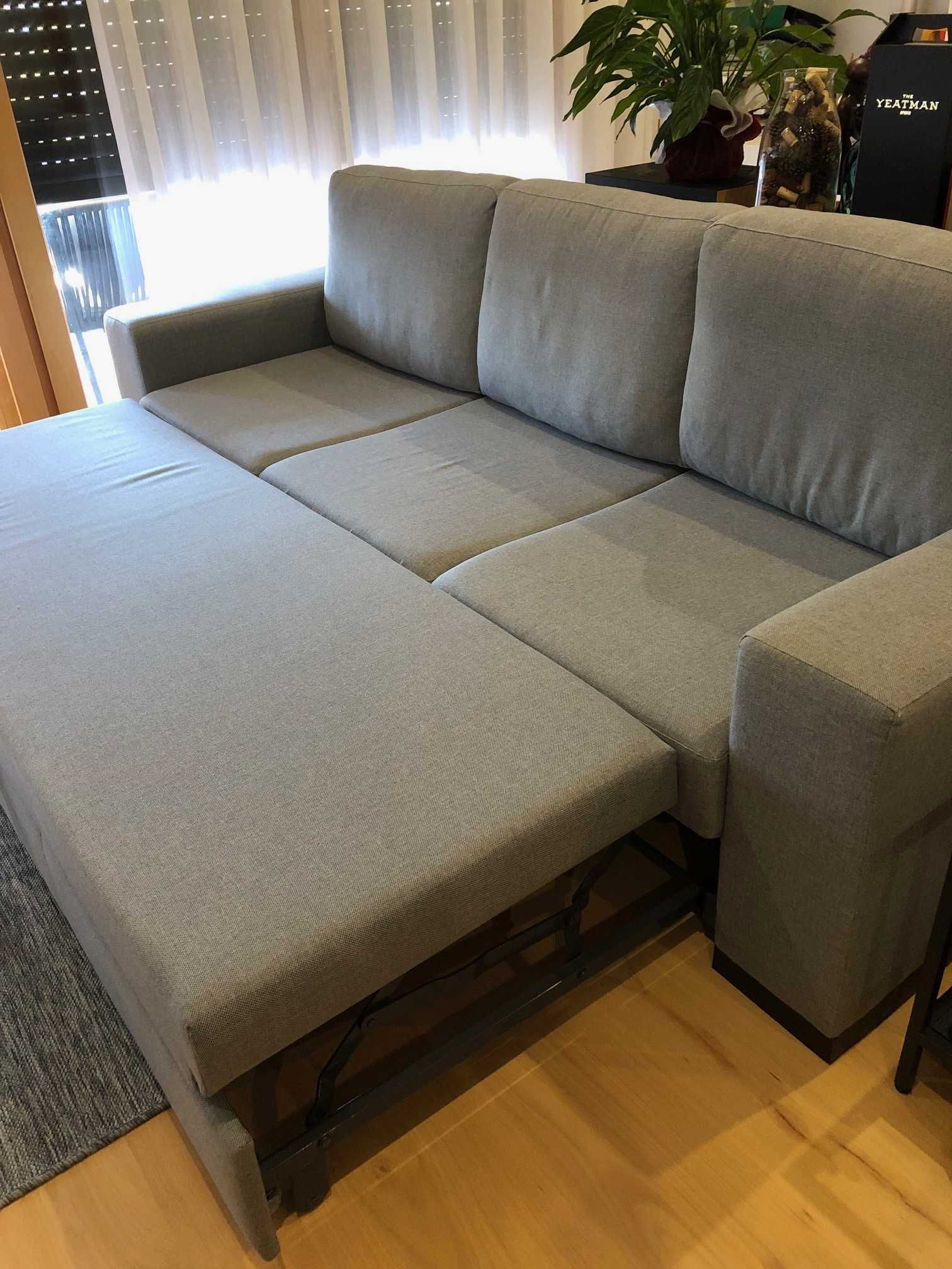 Sofá Cama em excelente estado