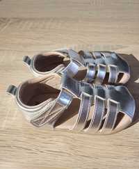 Srebrne sandały h&m 23 sandalki rzymianki lato
