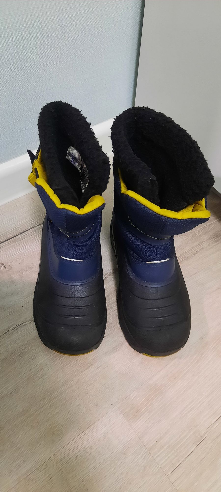 Резинові гумові чоботи Зимові сноубутси Khombu сапожки чобітки 36р