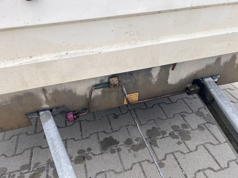 Przyczepa / laweta 2500 dmc 3,5x2,5 duza paka !