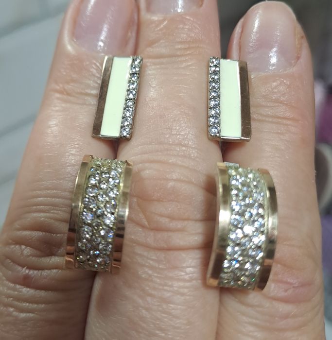 Продам серги ,серебро