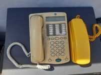 Stary telefon analogowy z prl-u