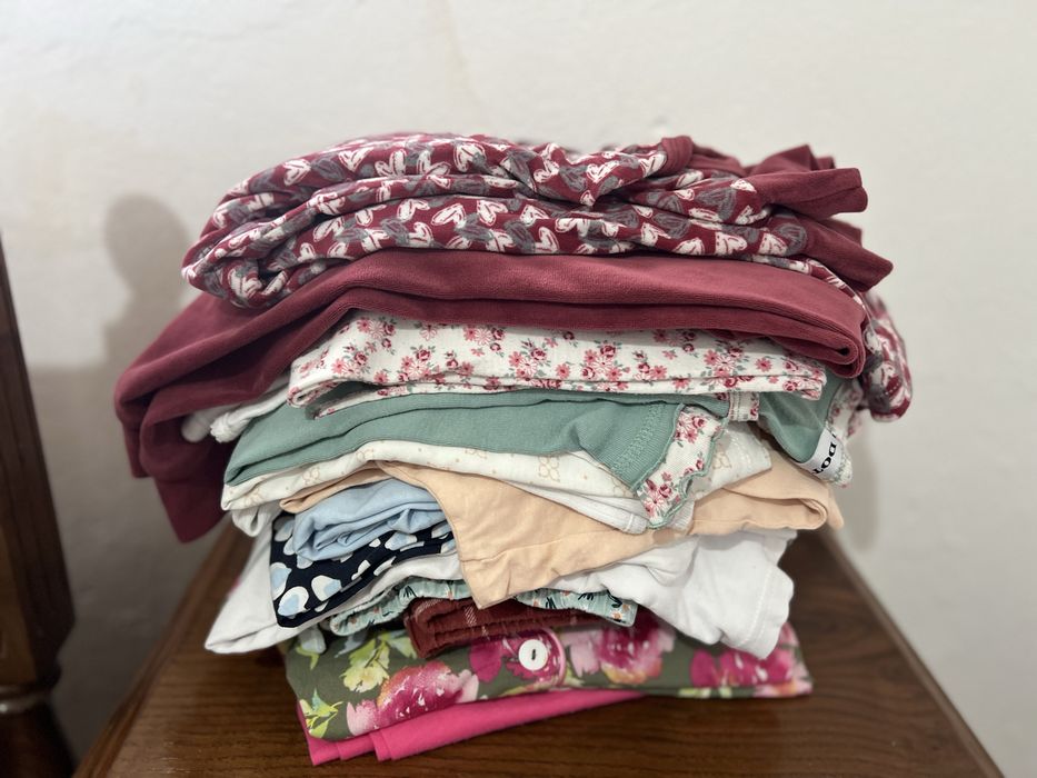 Casacos inverno, várias camisolas, pijamas