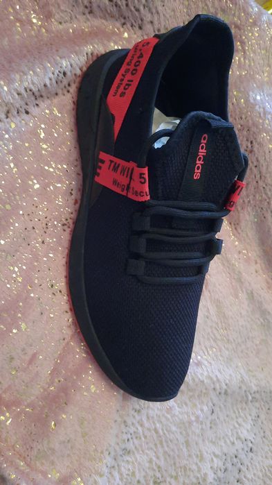 tenis diversos tamanhos e medidas