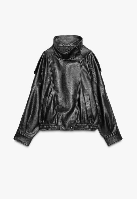 Zara невловима трендова куртка-бомбер розмір С та М