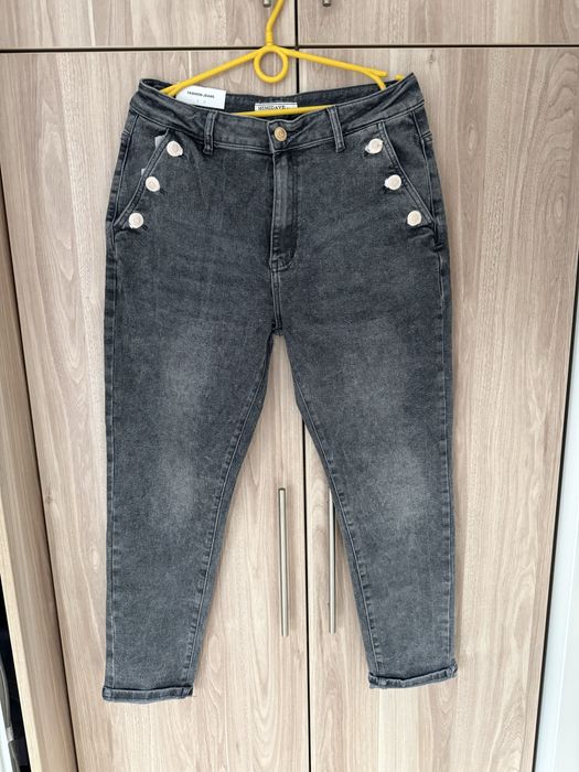 Jeansy damskie boyfriend