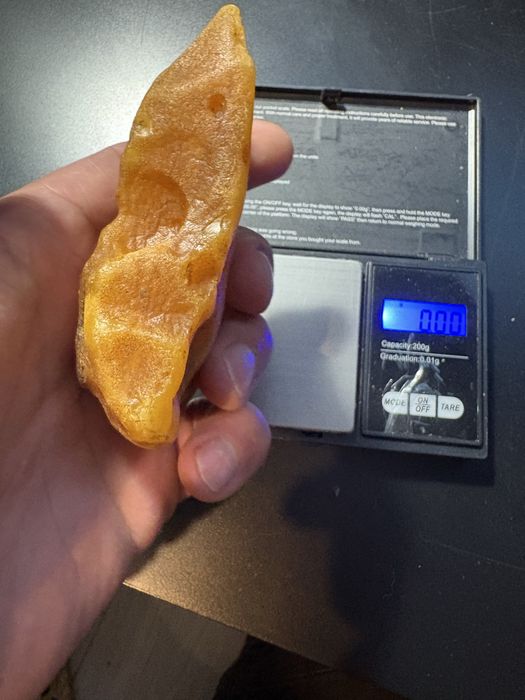 Bursztyn Baltycki oczyszczony i naladowany intencja milosci