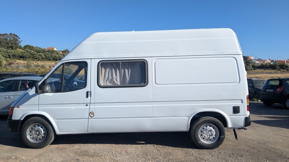 Campervan Ford transit legalizada