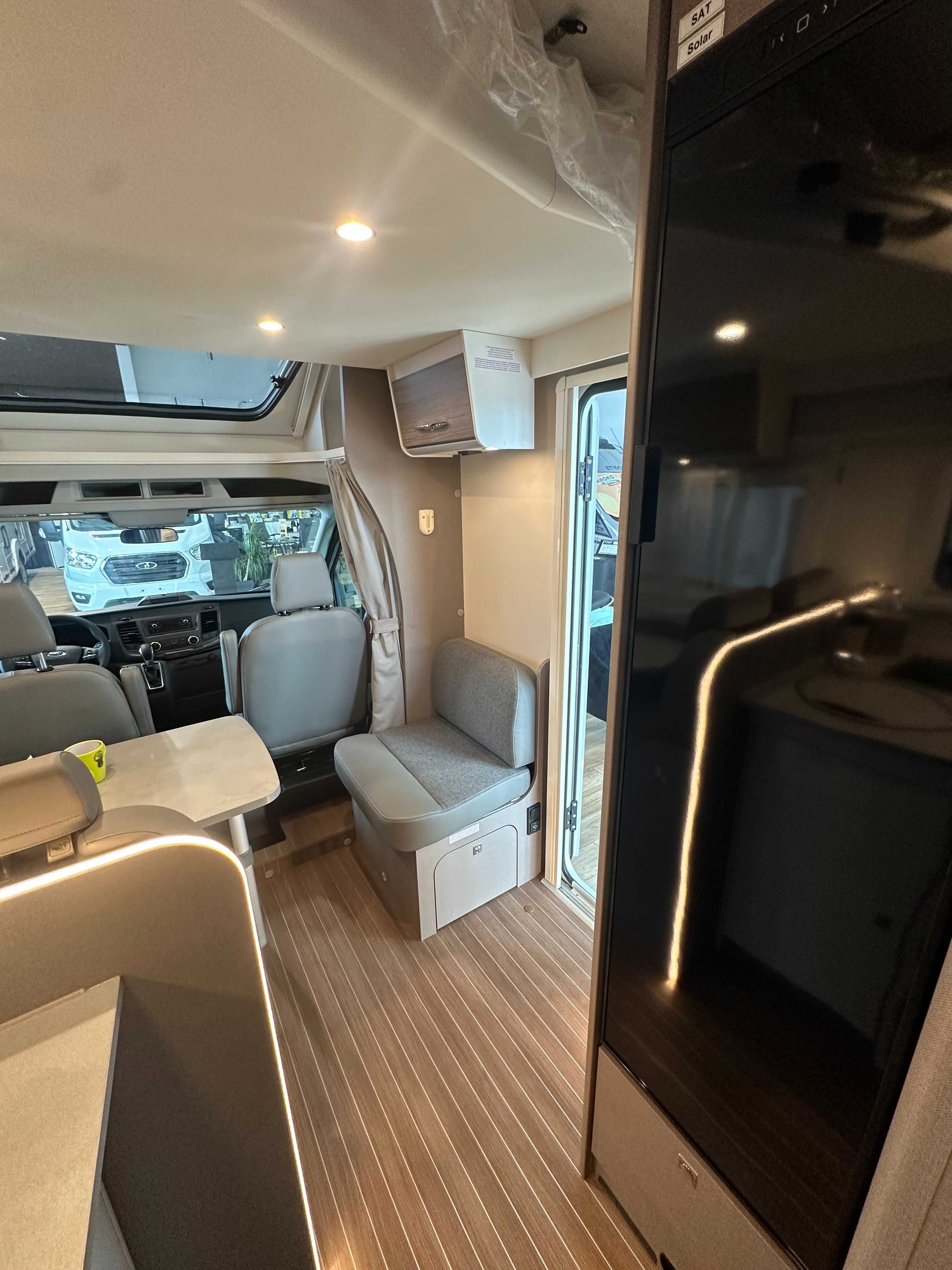 Nowy Kamper Etrusco T 7.3 SF HYMER ADRIA XCAMP 4 osoby AUTOMAT FORD