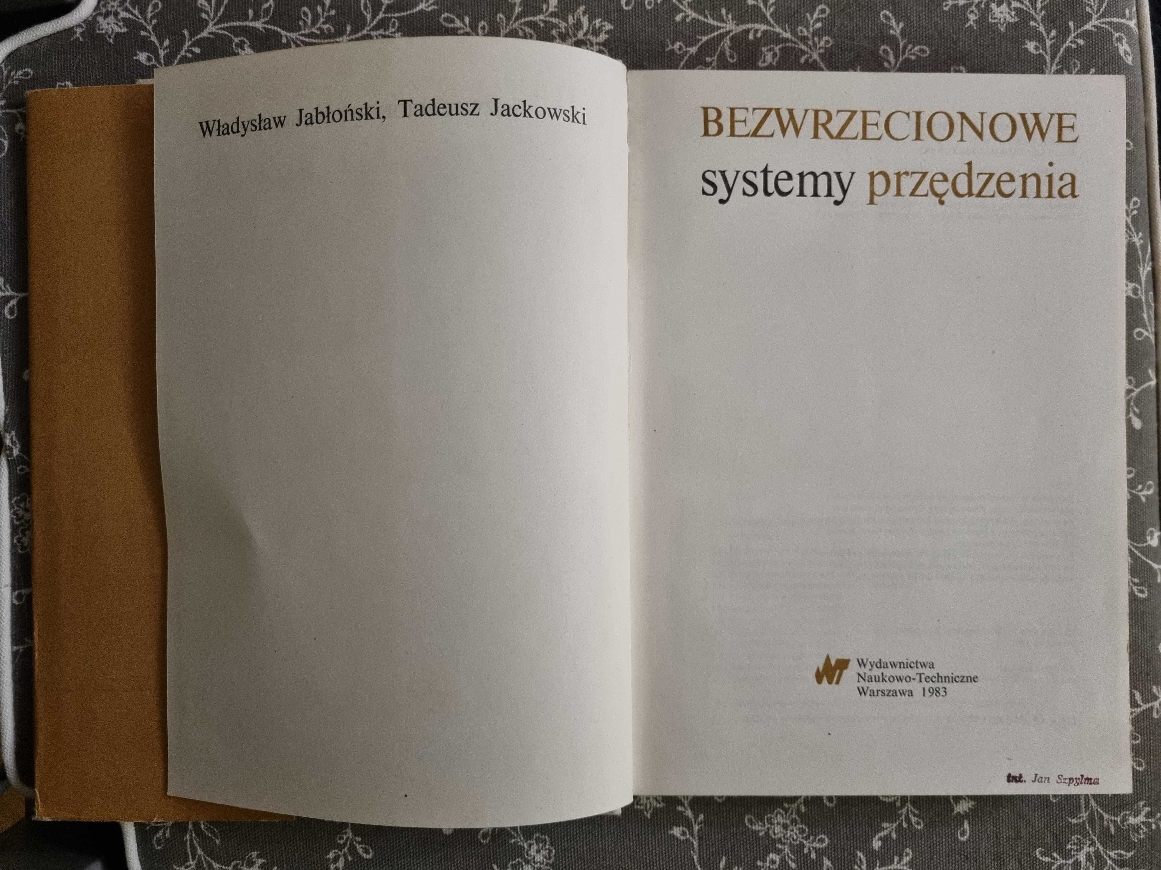 Bezwrzecionowe systemy przędzenia 1983 rok