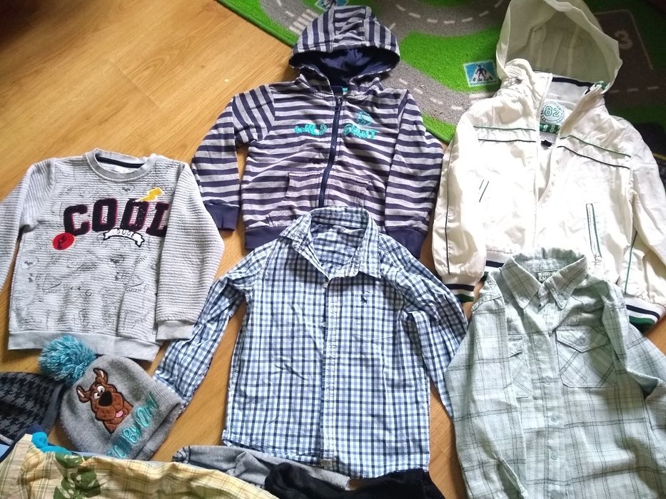 Zestaw ubrań chłopięcych r.116 /30 zł/