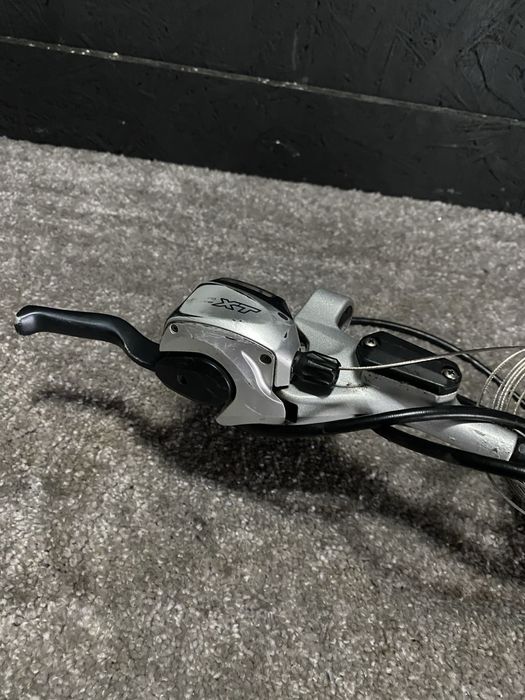 Klamkomanetki Shimano XT M765 Dual Control 3x9 hydrauliczne