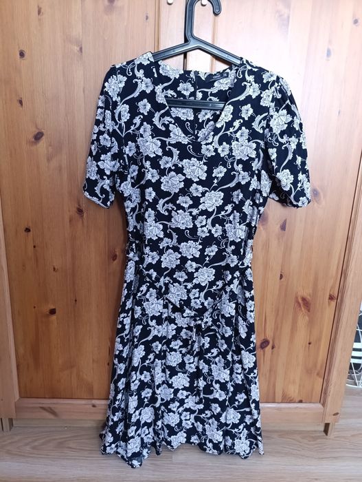 Sukienka carry XL damska elegancka wzory czarny granat róż